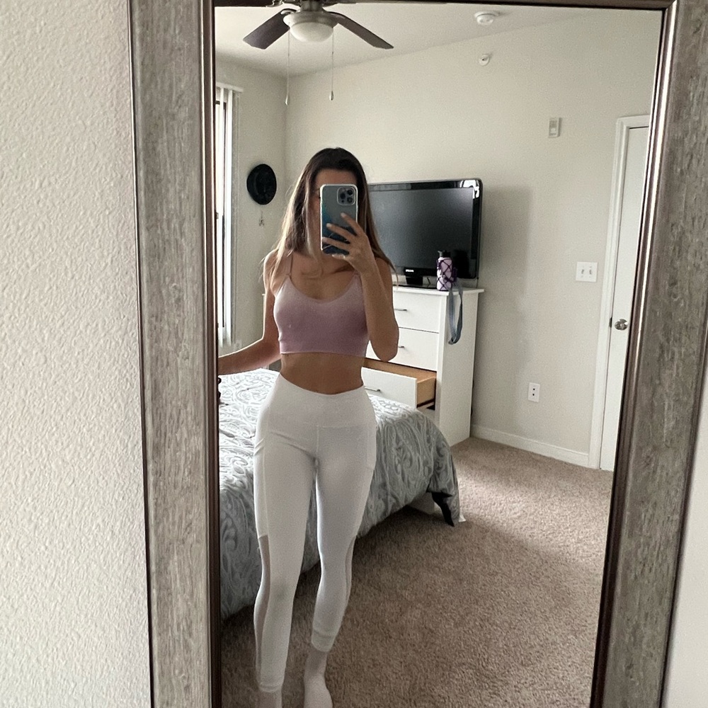 White work out leggings